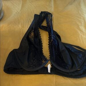SHEIN Elegant Black Lace Bra